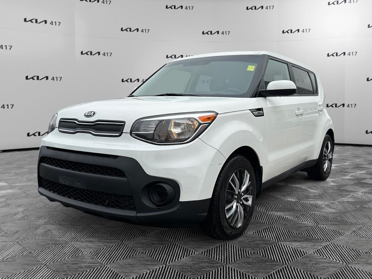 2019 Kia Soul LX Auto Photo0