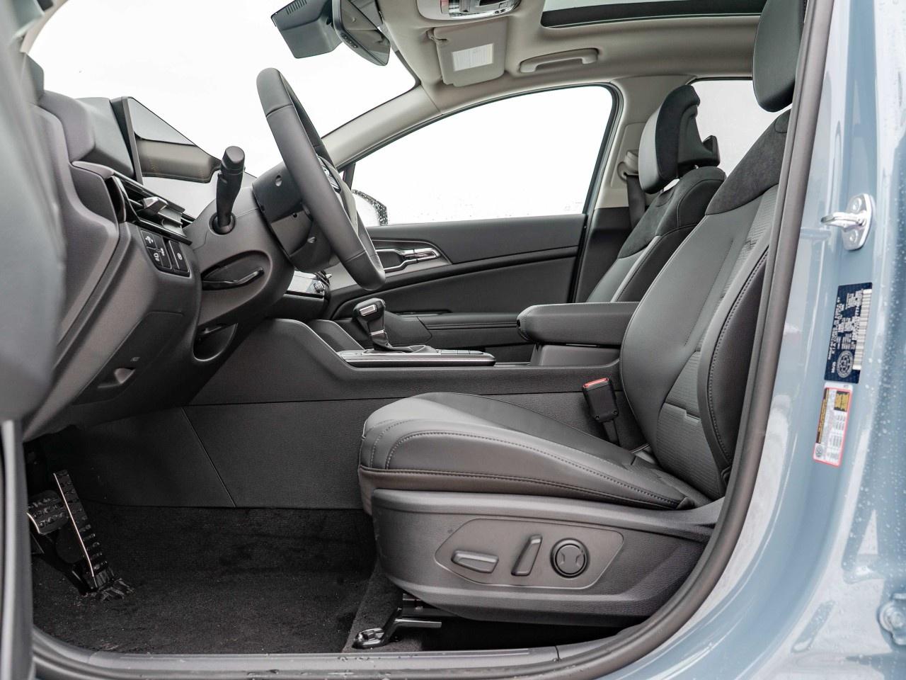 2026 Kia Sportage EX Premium AWD w/Black Interior Photo