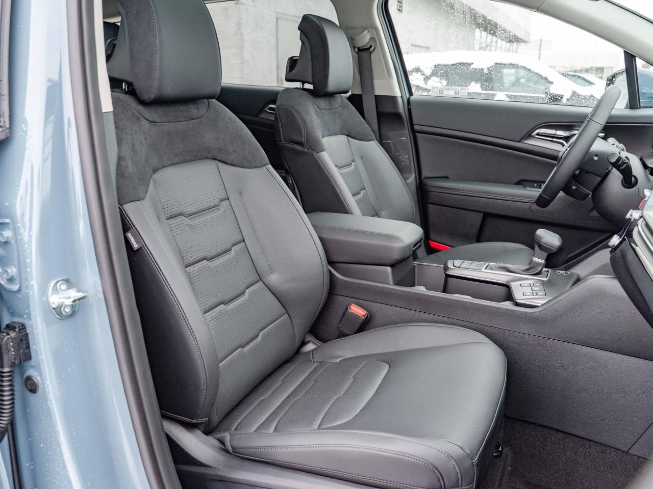 2026 Kia Sportage EX Premium AWD w/Black Interior Photo