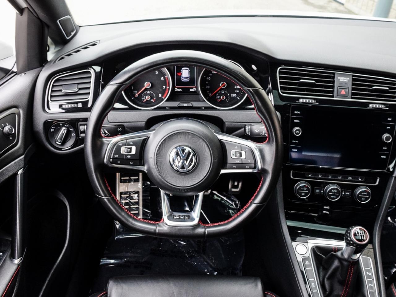 2020 Volkswagen Golf GTI Photo