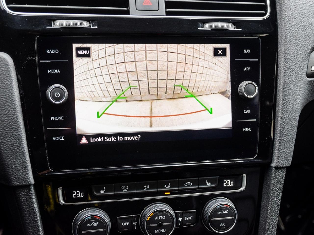 2020 Volkswagen Golf GTI Photo