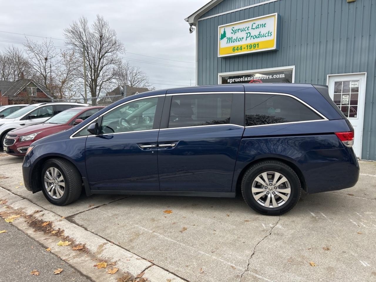 2016 Honda Odyssey EX  ** A  REAL  BEAUTY ! ** Photo