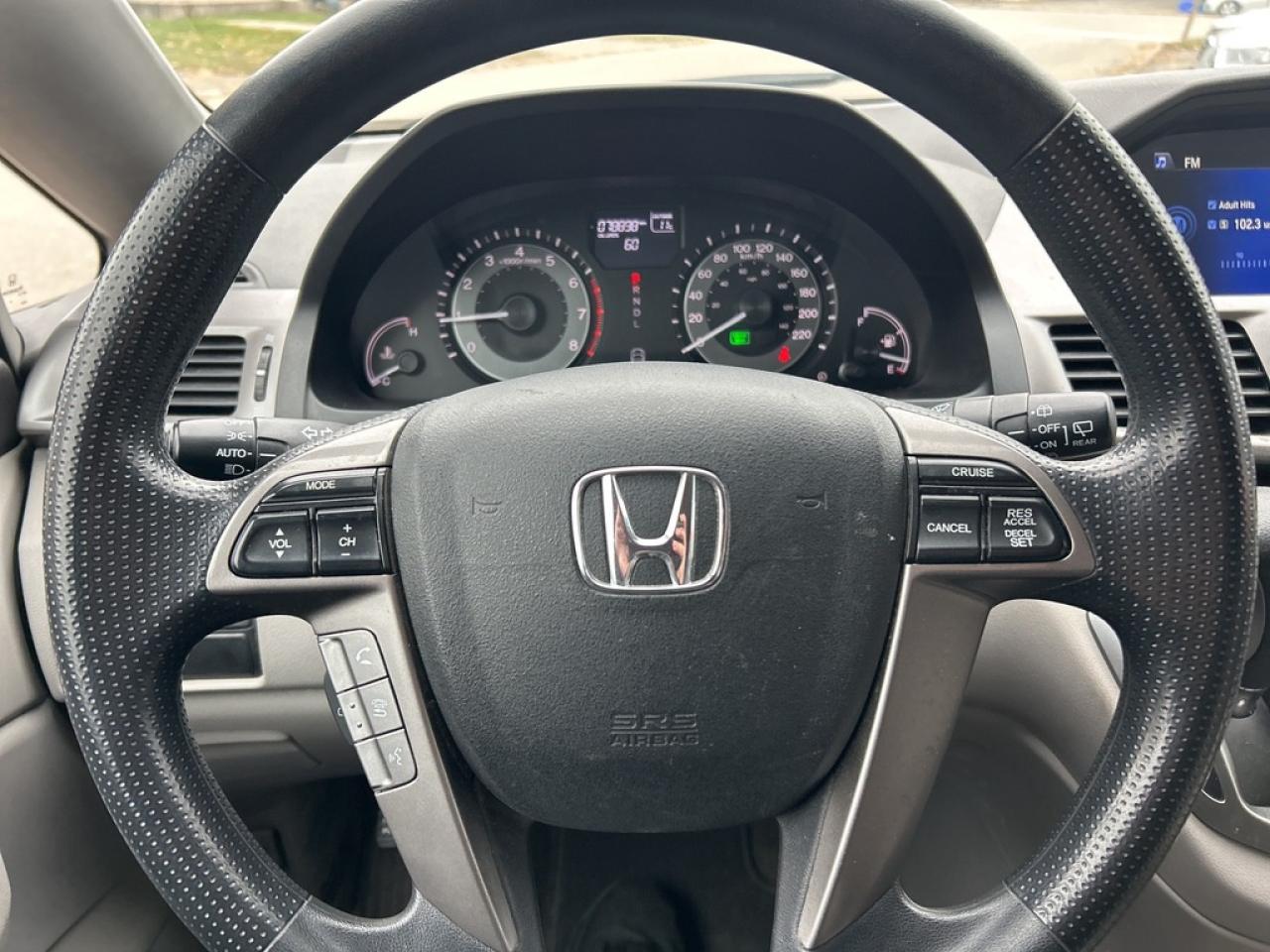 2016 Honda Odyssey EX  ** A  REAL  BEAUTY ! ** Photo