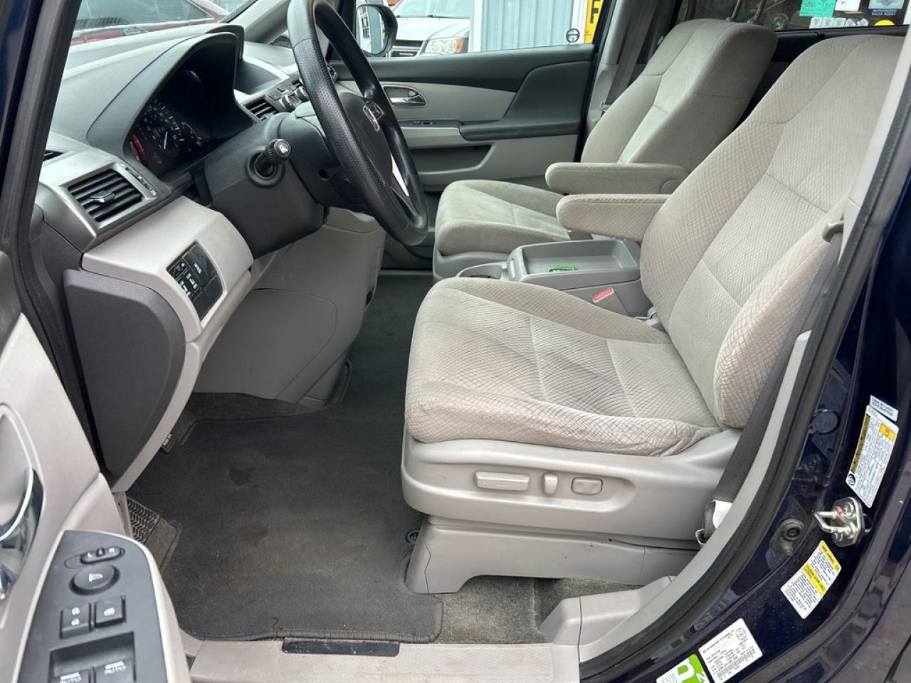 2016 Honda Odyssey EX  ** A  REAL  BEAUTY ! ** Photo