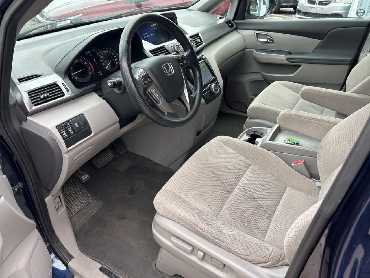 2016 Honda Odyssey EX  ** A  REAL  BEAUTY ! ** Photo