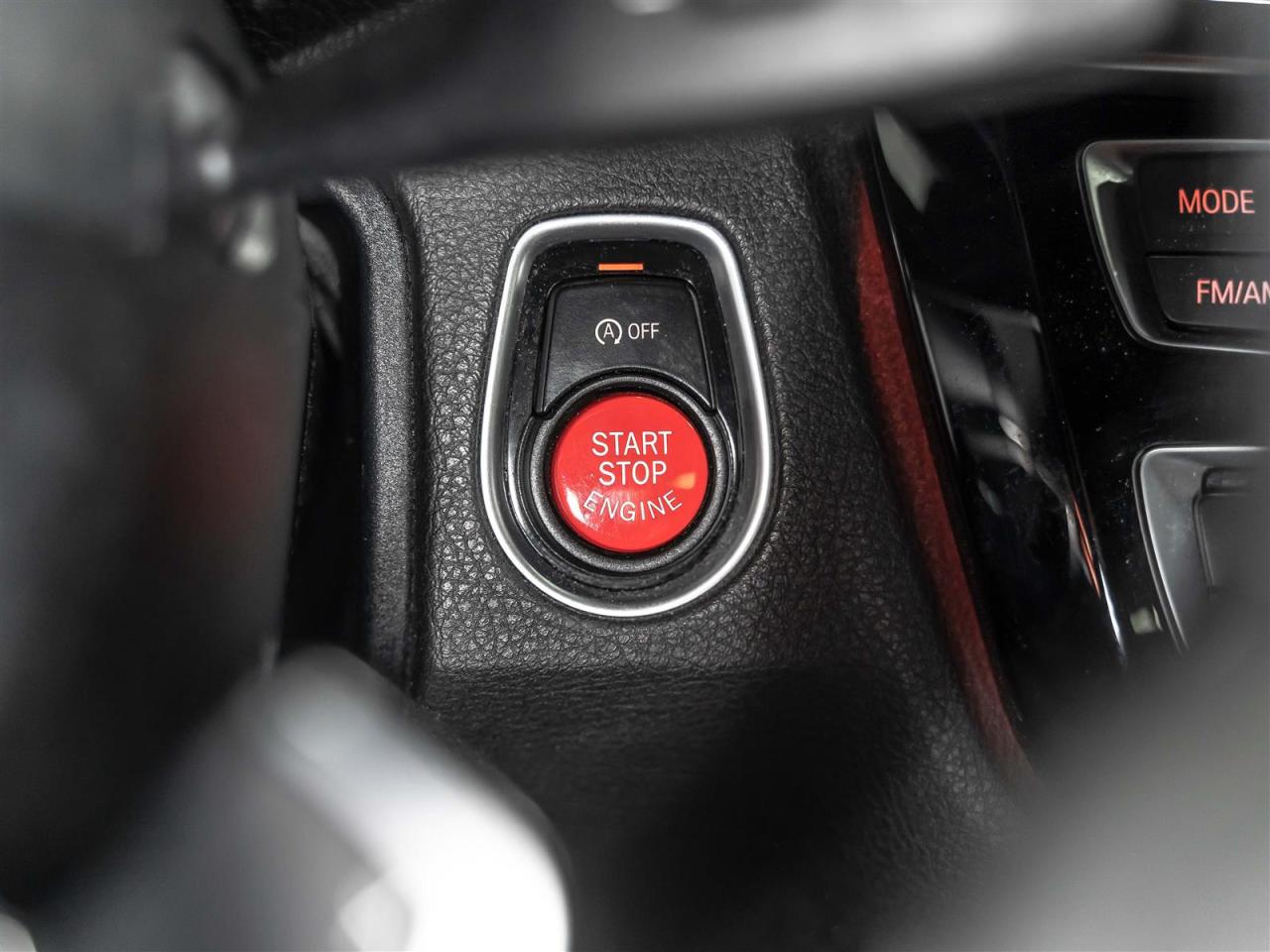 2016 BMW 328i 328i xDrive|M SPORT|M AERODYNAMICS|HEADS-UP|BLINDSPOT|360CAM Photo