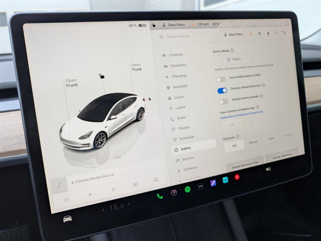 2022 Tesla Model 3 STANDARD Photo