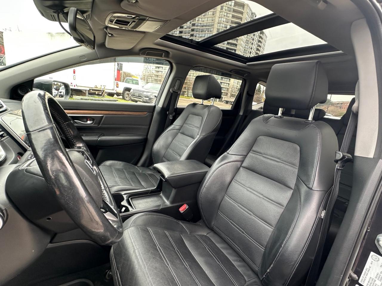 2019 Honda CR-V Touring Photo