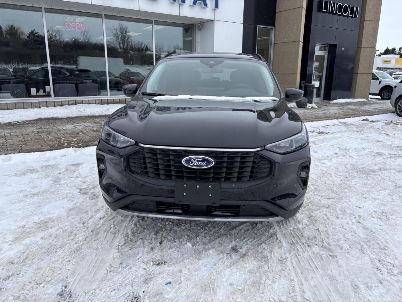 2026 Ford Escape PLATINUM, PANORAMIC ROOF, ADAPTIVE CRUISE Photo