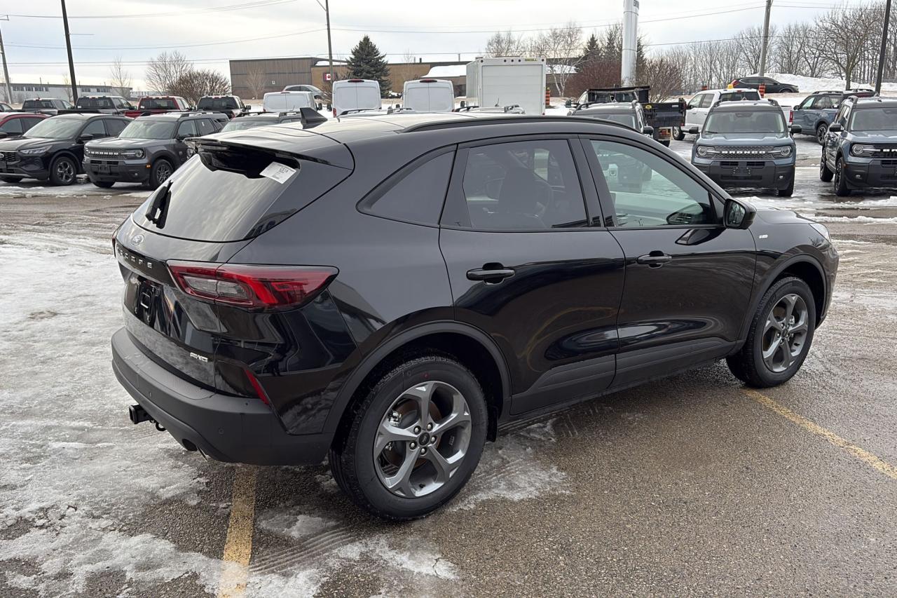 2026 Ford Escape ST-LINE SELECT, PANORAMIC ROOF, TECH PKG 2 Photo