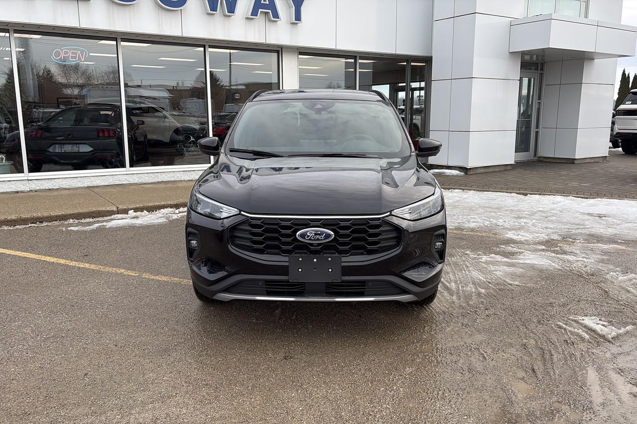 2026 Ford Escape ST-LINE SELECT, PANORAMIC ROOF, TECH PKG 2 Photo