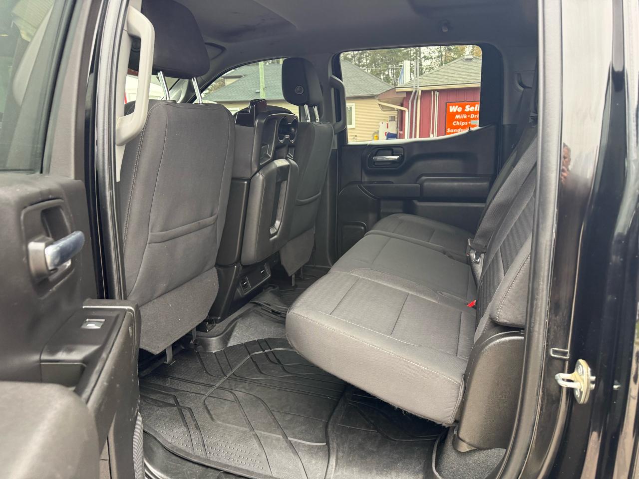 2022 Chevrolet Silverado 1500 Custom - Photo #10