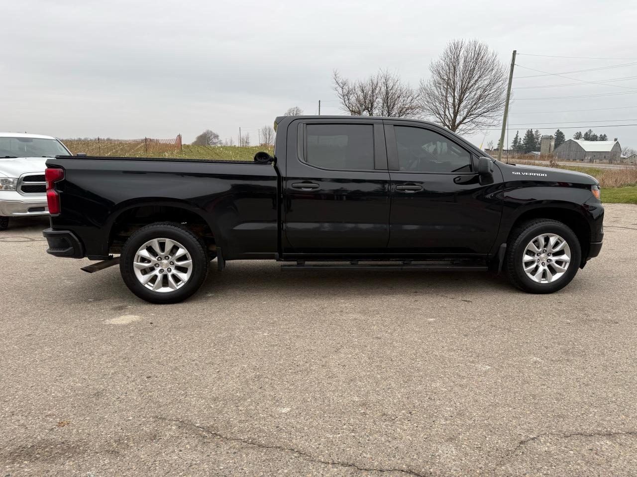 2022 Chevrolet Silverado 1500 Custom - Photo #14
