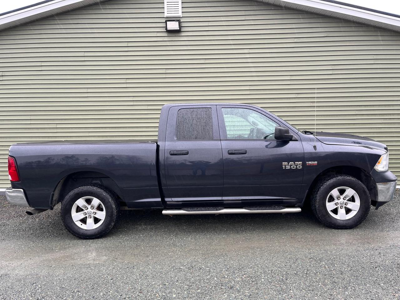 2015 RAM 1500 ST - Photo #2