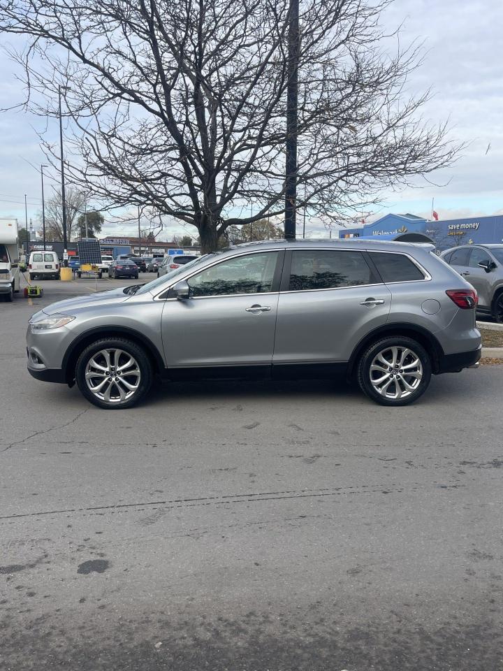 2013 Mazda CX-9 GT   AWD     ONLY 168,000 KMS - Photo #2