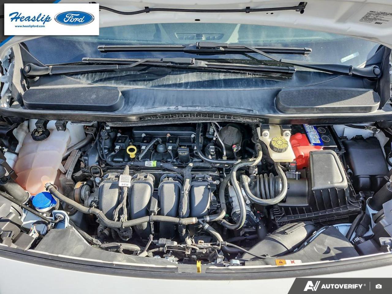 2022 Ford Transit Connect Van XLT Photo5