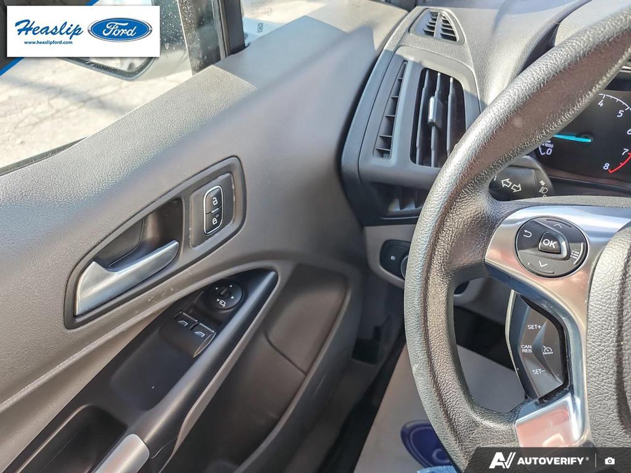 2022 Ford Transit Connect Van XLT Photo