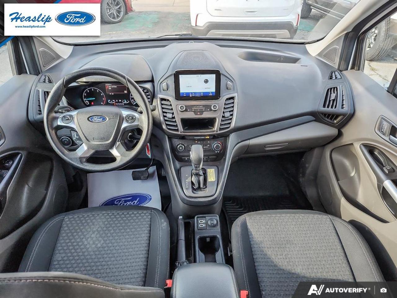 2022 Ford Transit Connect Van XLT Photo5