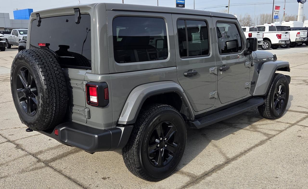 2023 Jeep Wrangler Sahara Altitude Photo