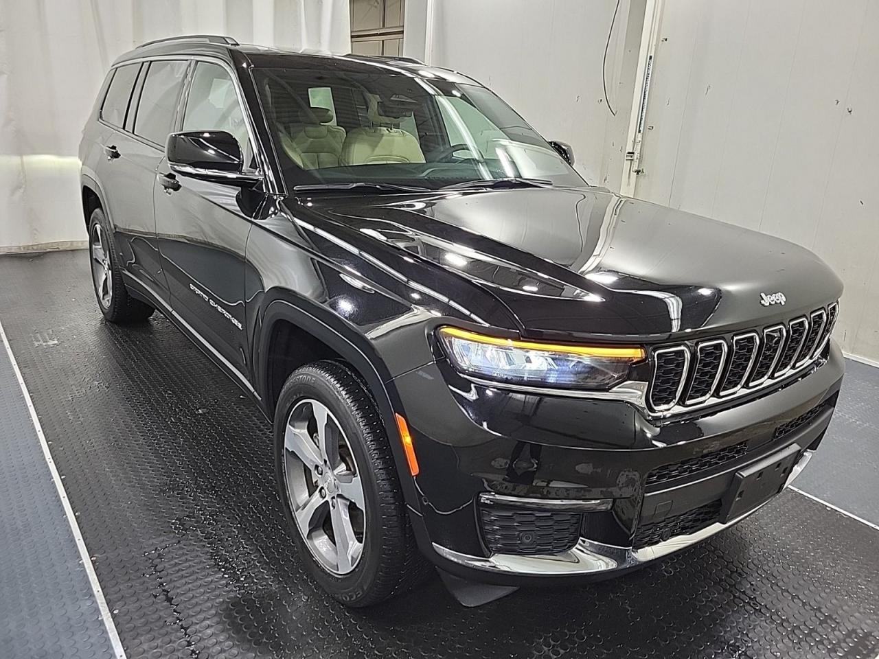 2023 Jeep Grand Cherokee Limited Photo2