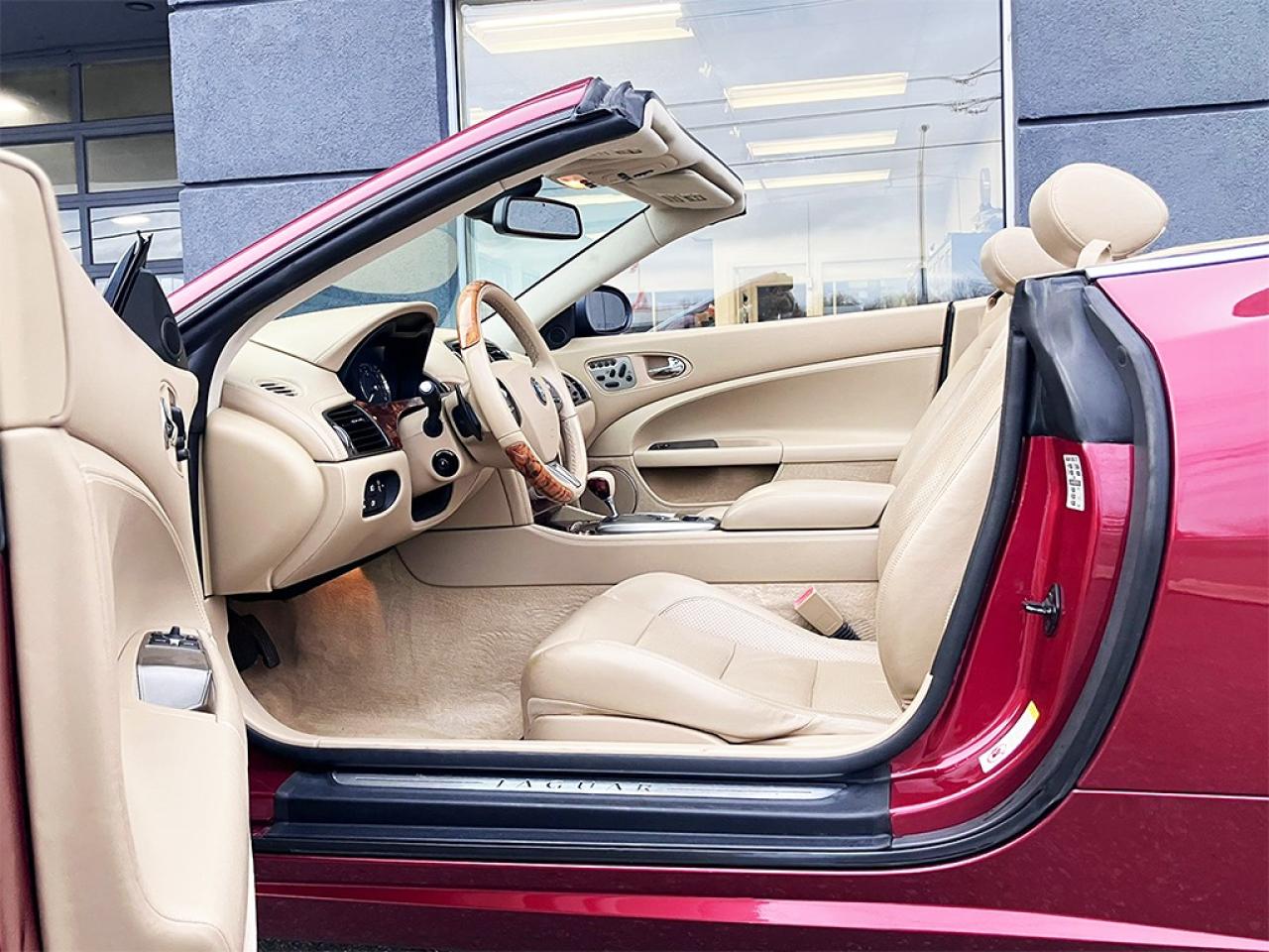 2007 Jaguar XK CONVERTIBLE|NAVI|LEATHER|PWR TOP|19in WHEELS Photo