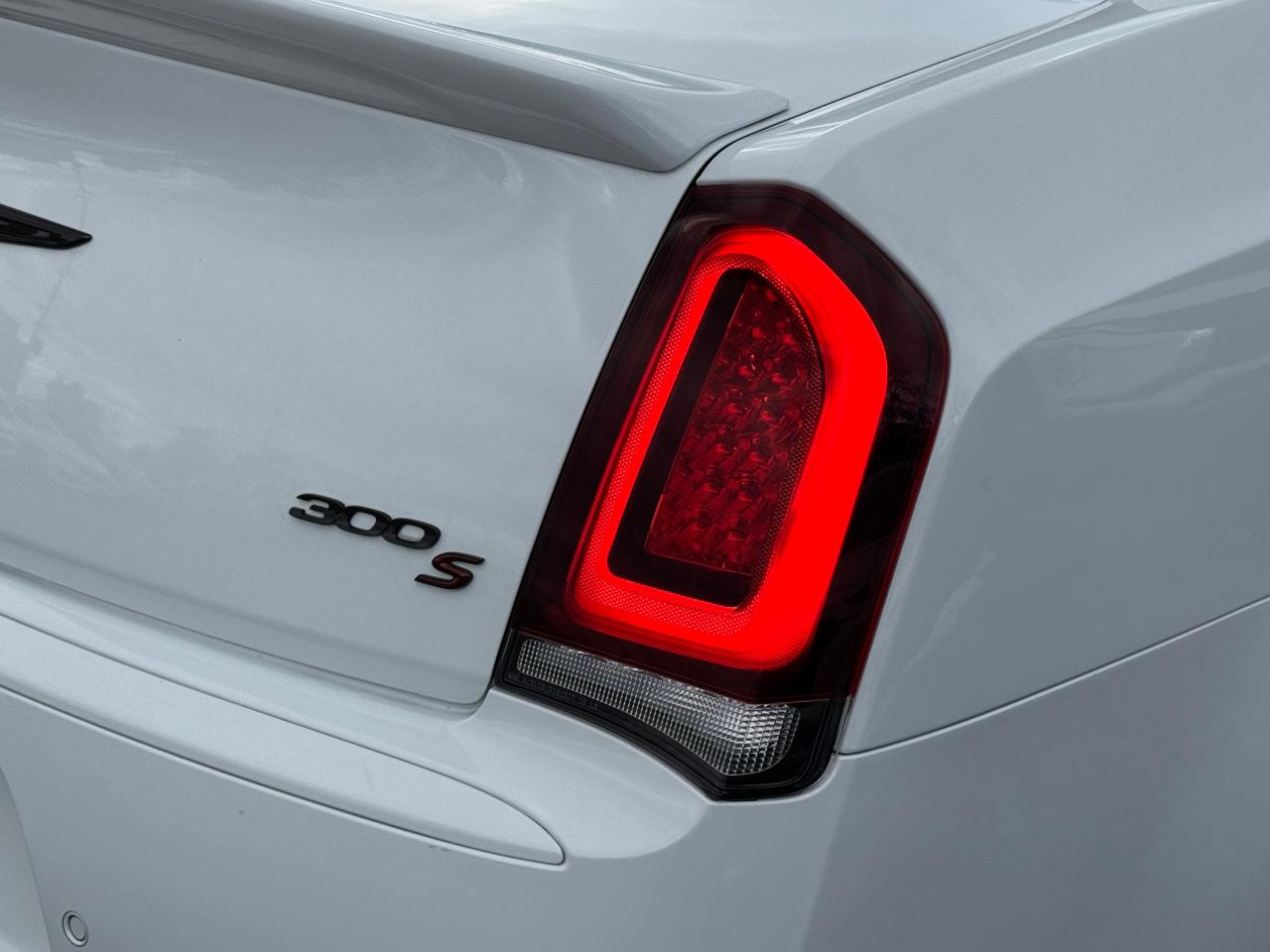 2023 Chrysler 300 300S RWD+Adaptive Cruise+Roof+LIKE NEW Photo52