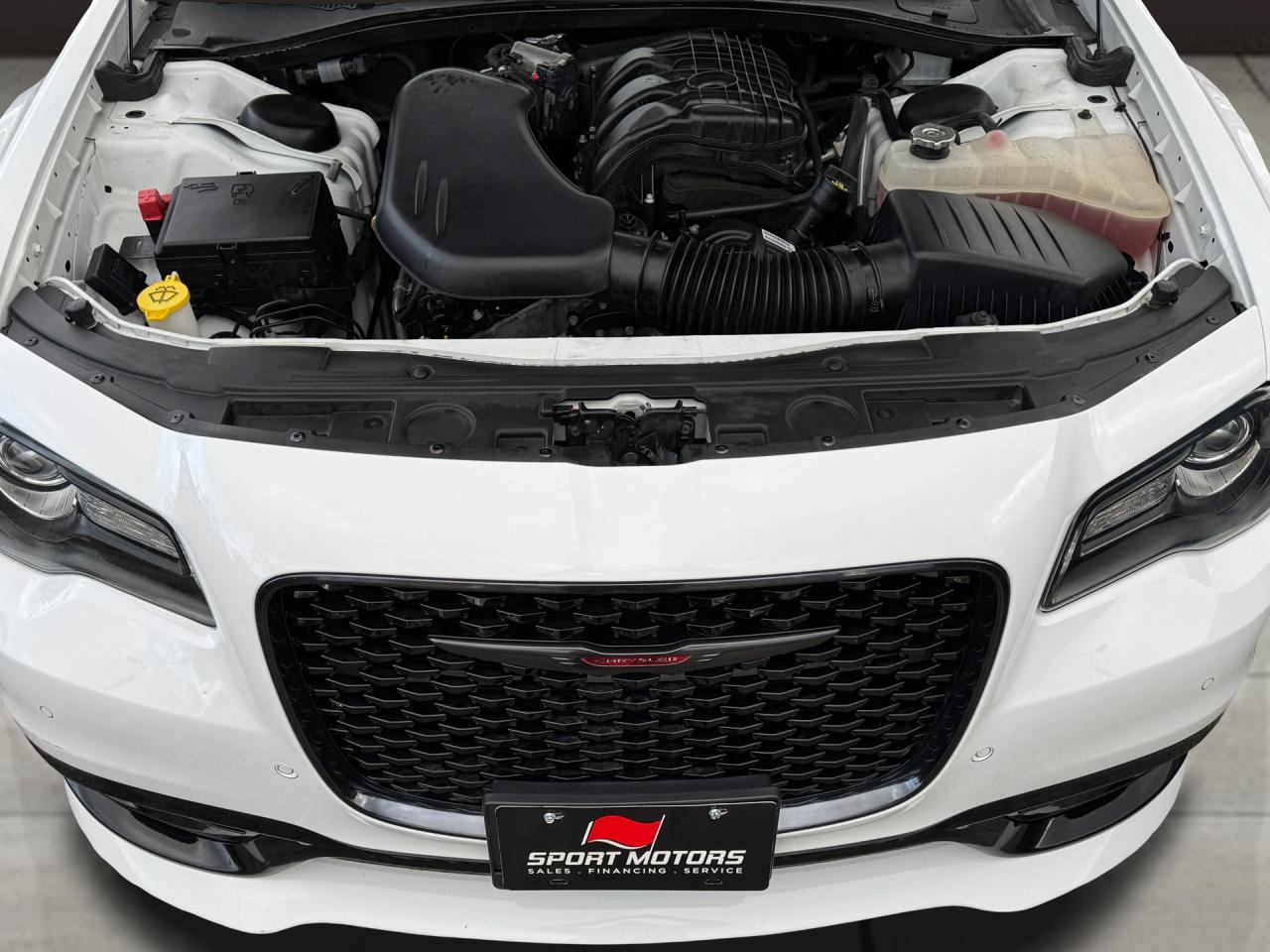 2023 Chrysler 300 300S RWD+Adaptive Cruise+Roof+LIKE NEW Photo