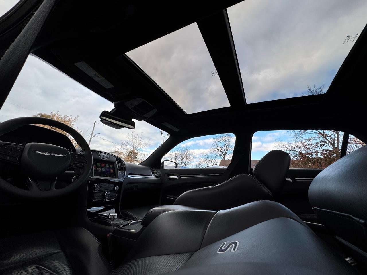 2023 Chrysler 300 300S RWD+Adaptive Cruise+Roof+LIKE NEW Photo58