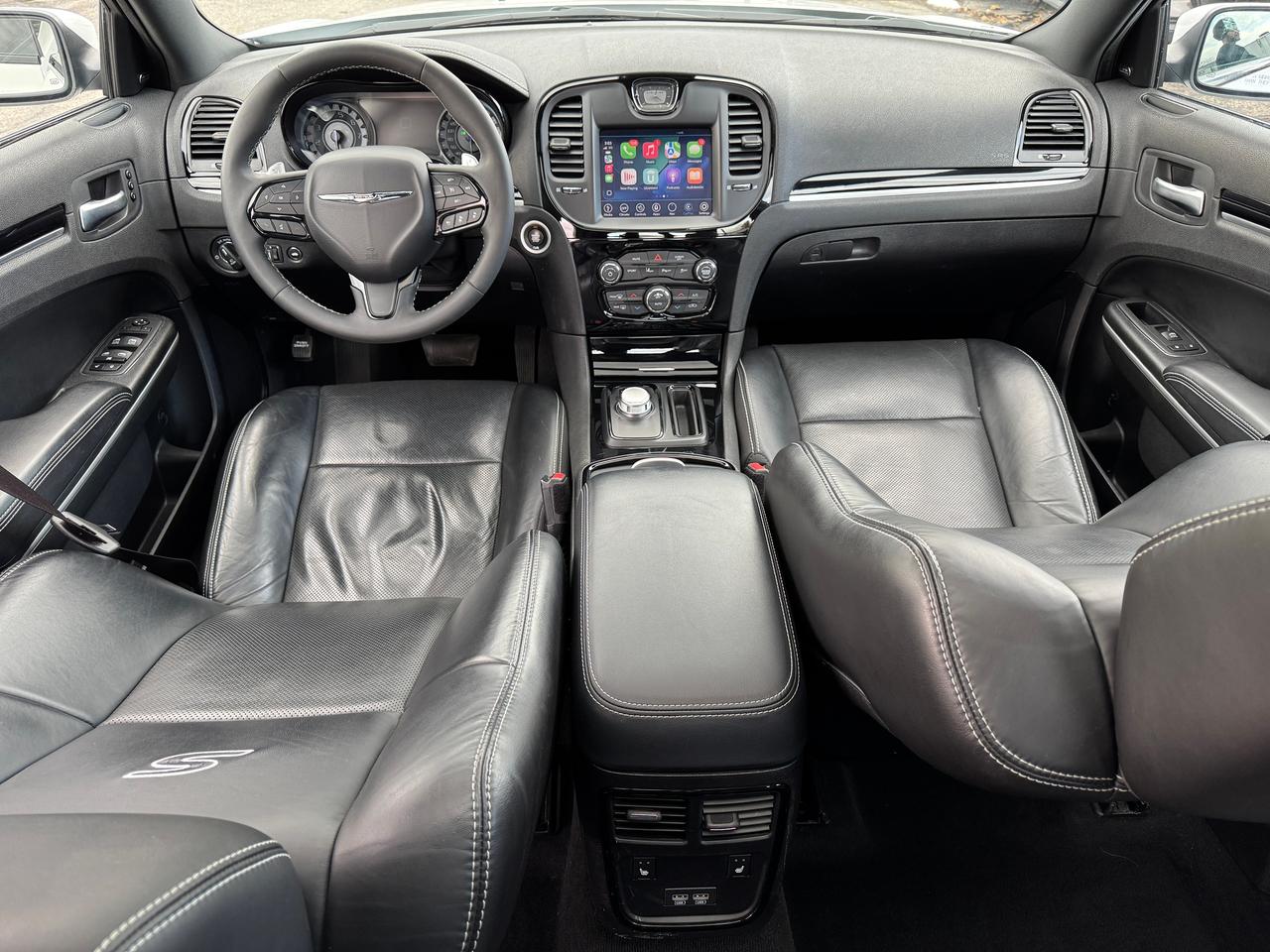 2023 Chrysler 300 300S RWD+Adaptive Cruise+Roof+LIKE NEW Photo