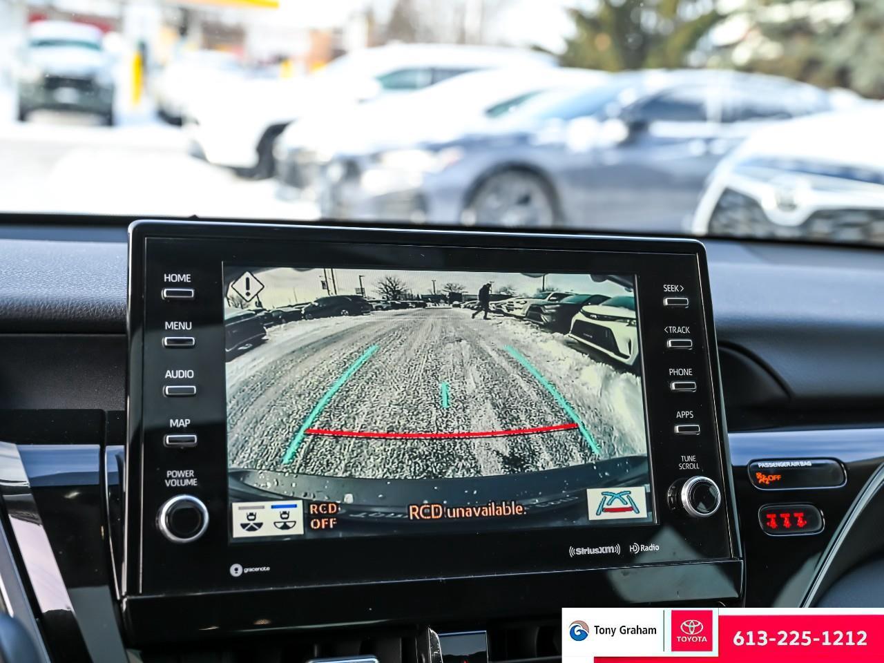 2021 Toyota Camry Hybrid XSE Photo