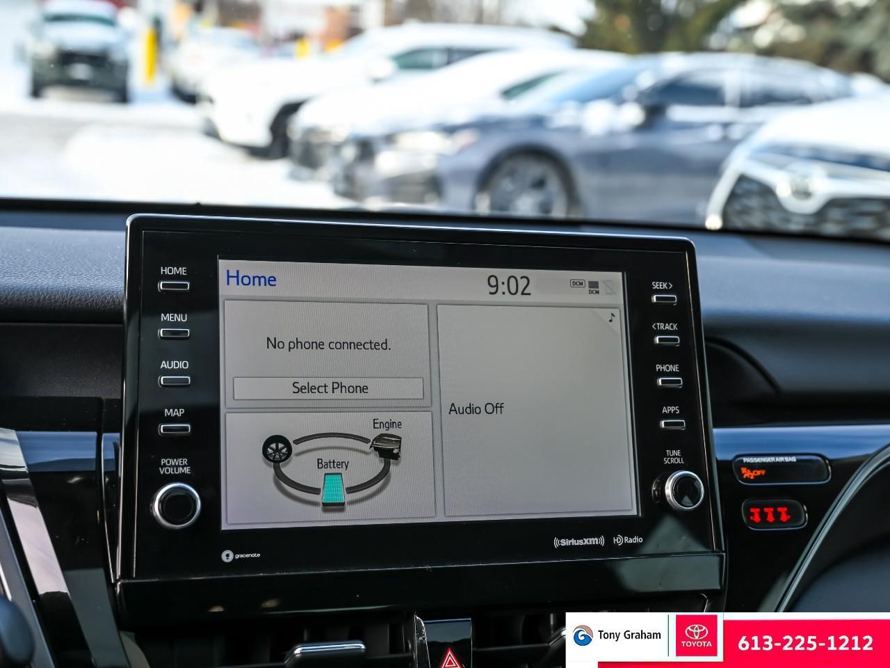 2021 Toyota Camry Hybrid XSE Photo