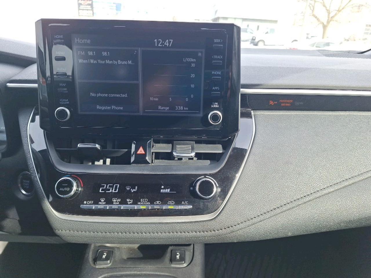 2022 Toyota Corolla SE Photo