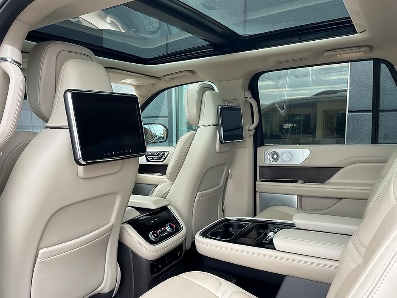 2019 Lincoln Navigator RESERVE|NAVI|360 CAM|DUAL DVD|PANOROOF Photo