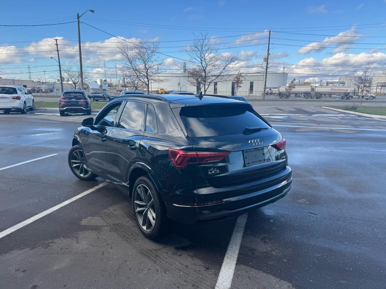 2021 Audi Q3 KOMFORT AWD LEATHER PANO/ROOF B/SPOT CAMERA Photo4