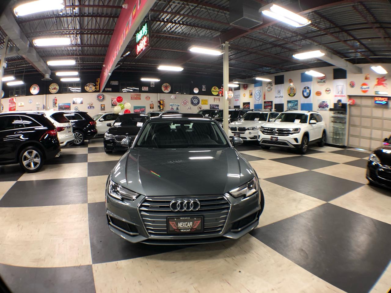 2019 Audi A4 KOMFORT AWD LEATHER P/SUNROOF P/START CAMERA Photo2