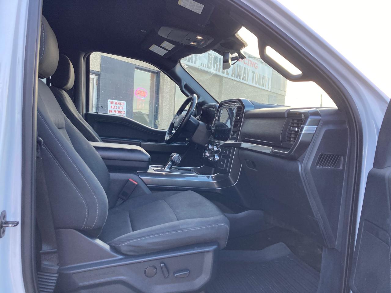 2022 Ford F-150 XLT - Photo #7