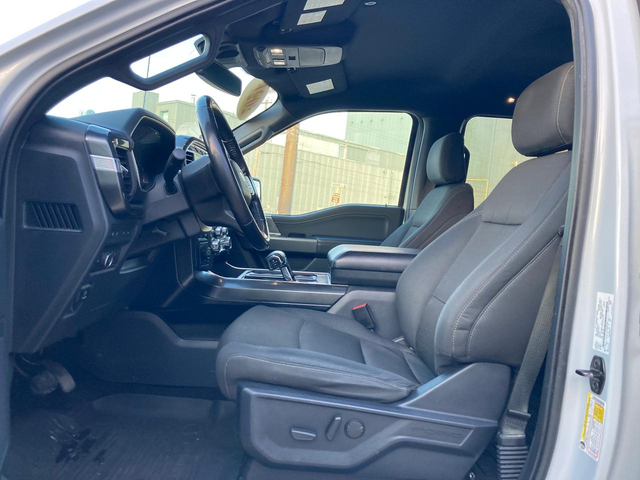 2022 Ford F-150 XLT - Photo #9