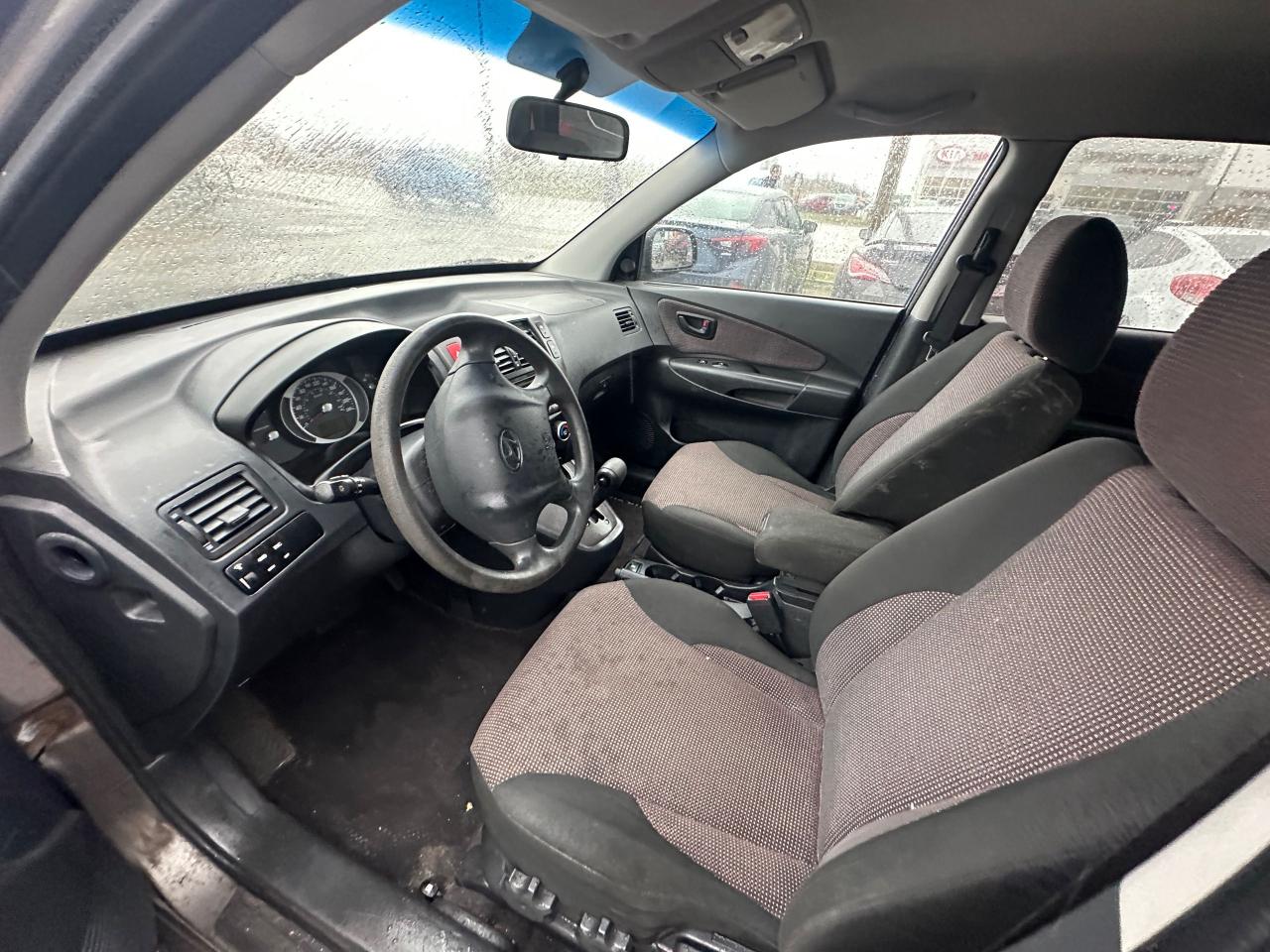 2008 Hyundai Tucson GL, AUTO, 4X4, NEEDS REPAIRS, AS IS SPECIAL - Photo #14