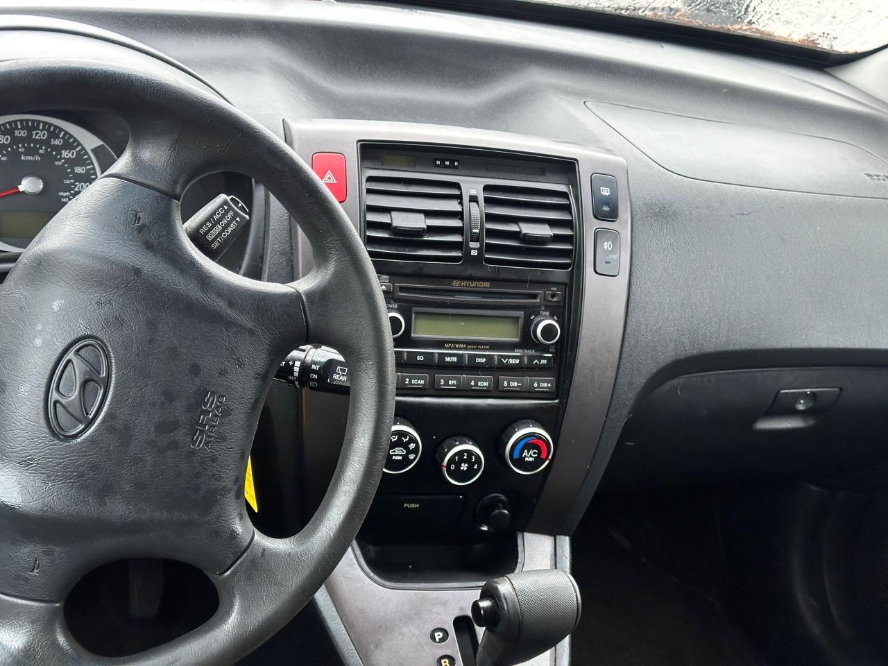 2008 Hyundai Tucson GL, AUTO, 4X4, NEEDS REPAIRS, AS IS SPECIAL - Photo #15