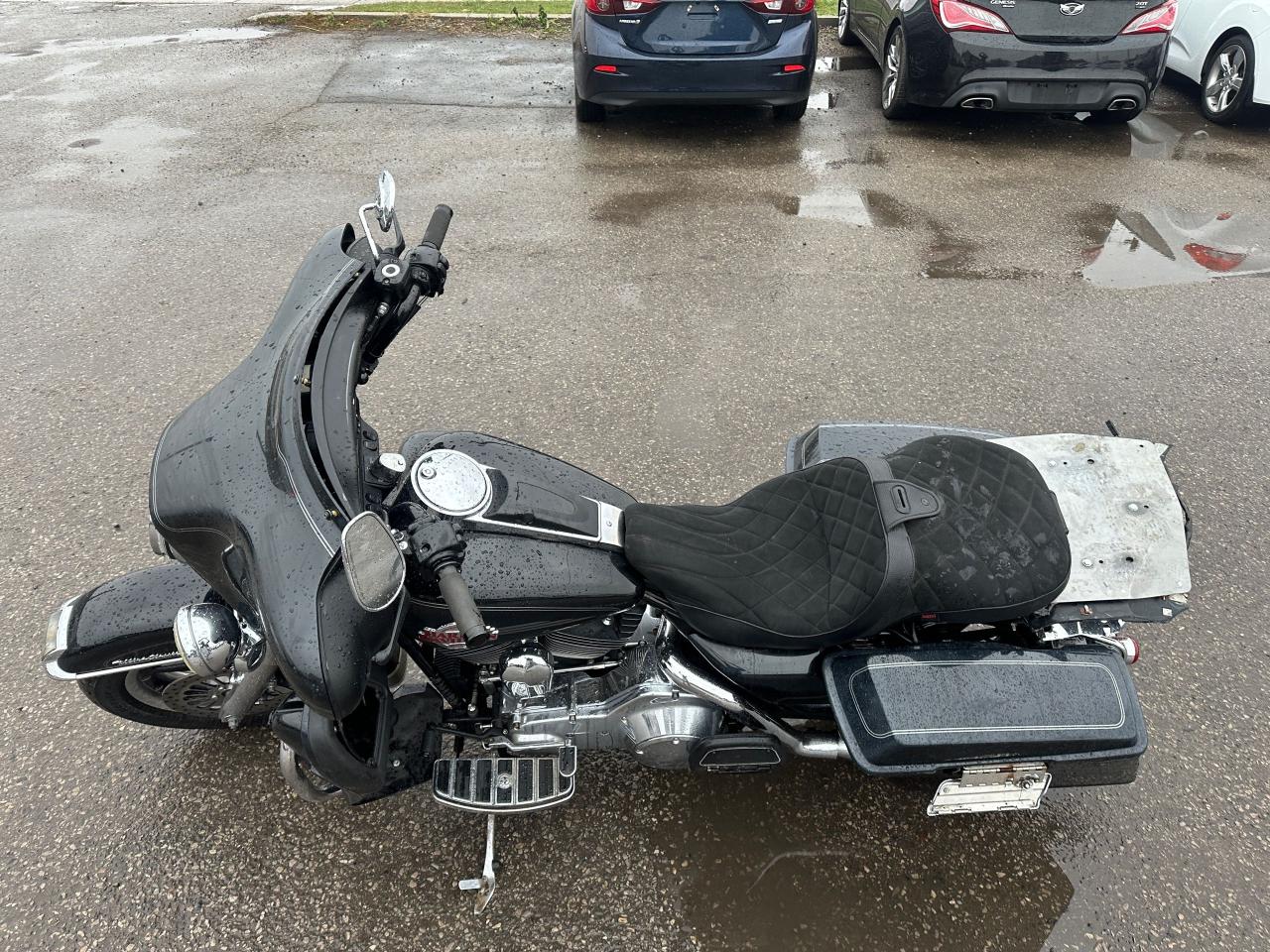 2006 Harley-Davidson Ultra Classic Electra Glide LIGHT DAMAGE, EXHAUST, CLEAN TITLE, AS IS SPECIAL - Photo #7