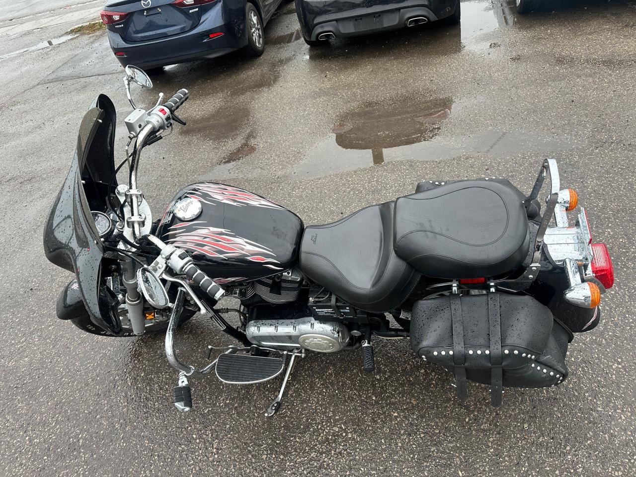 2003 Victory Cross Country  CLASSIC CRUISER, SOFT BAGS, BACK REST, CLEAN BIKE - Photo #6