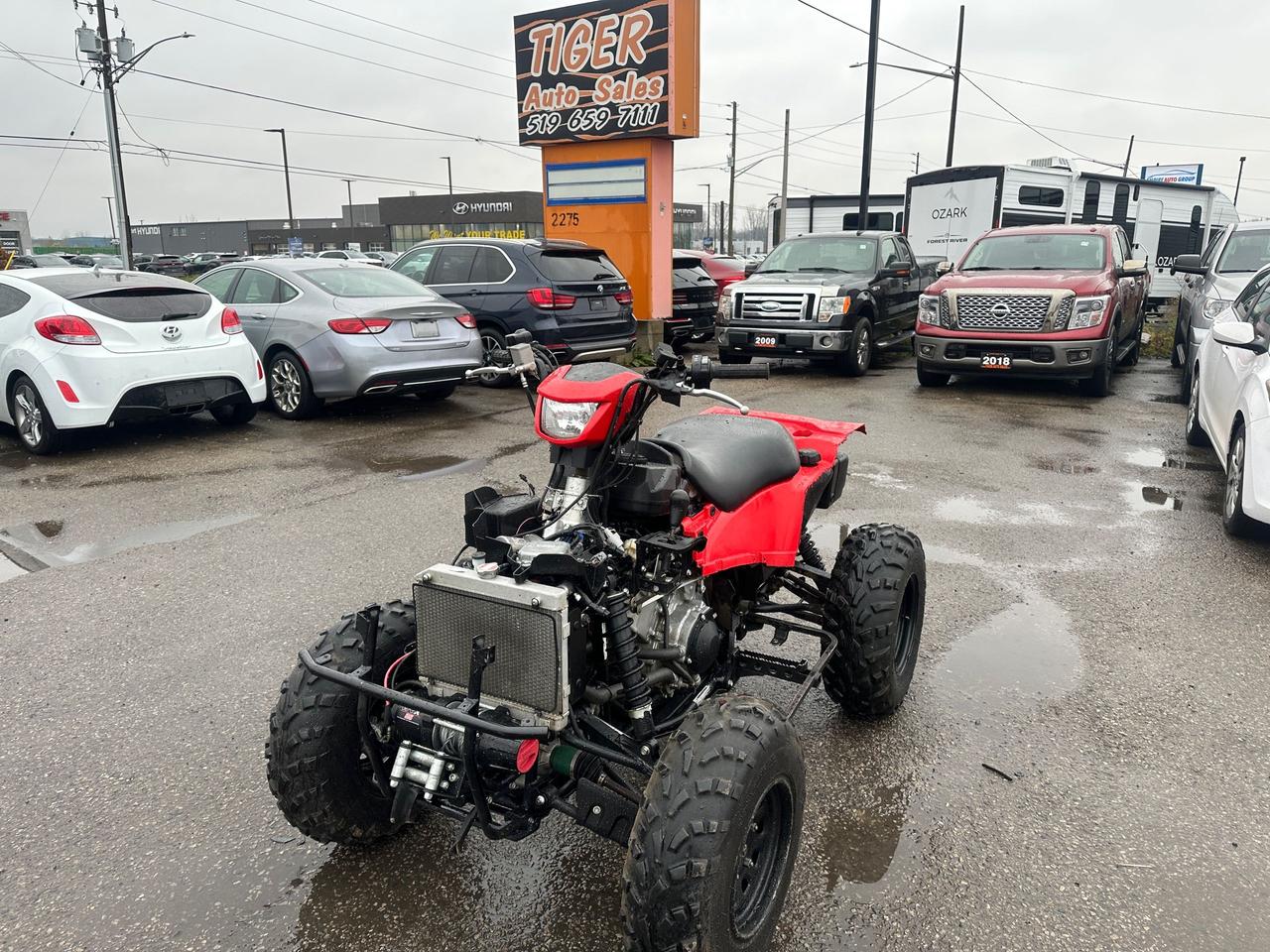 2022 Suzuki KingQuad 750 XP, WINCH, 4X4, LOW KMS, THEFT RECOVERY - Photo #1