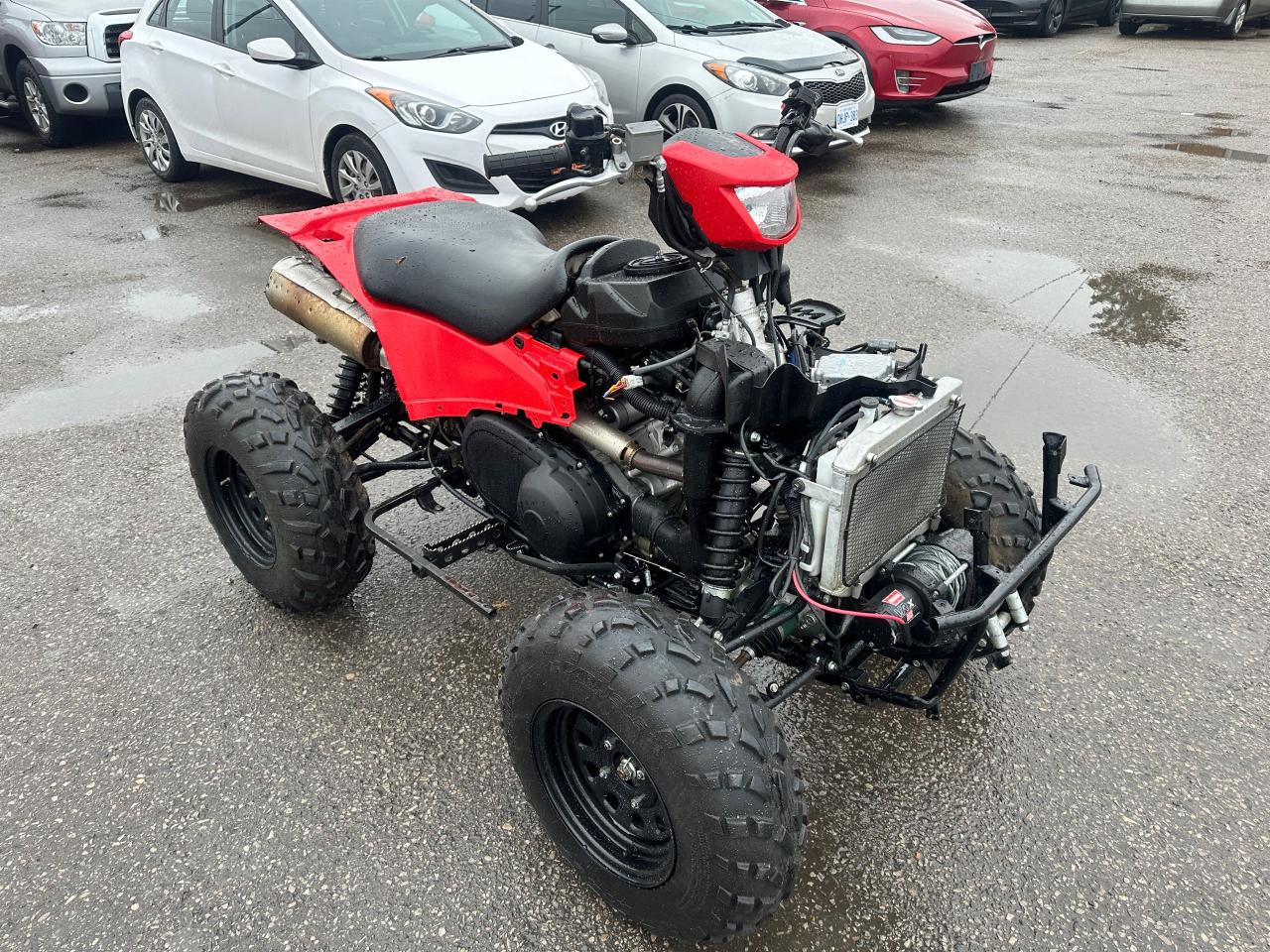 2022 Suzuki KingQuad 750 XP, WINCH, 4X4, LOW KMS, THEFT RECOVERY - Photo #3