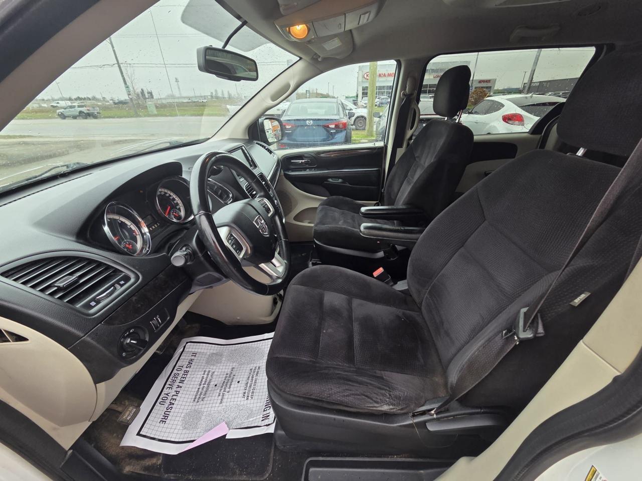 2015 Dodge Grand Caravan SXT, ALLOYS, 7 PASSENGER, ONLY 167KMS, CERTIFIED - Photo #9