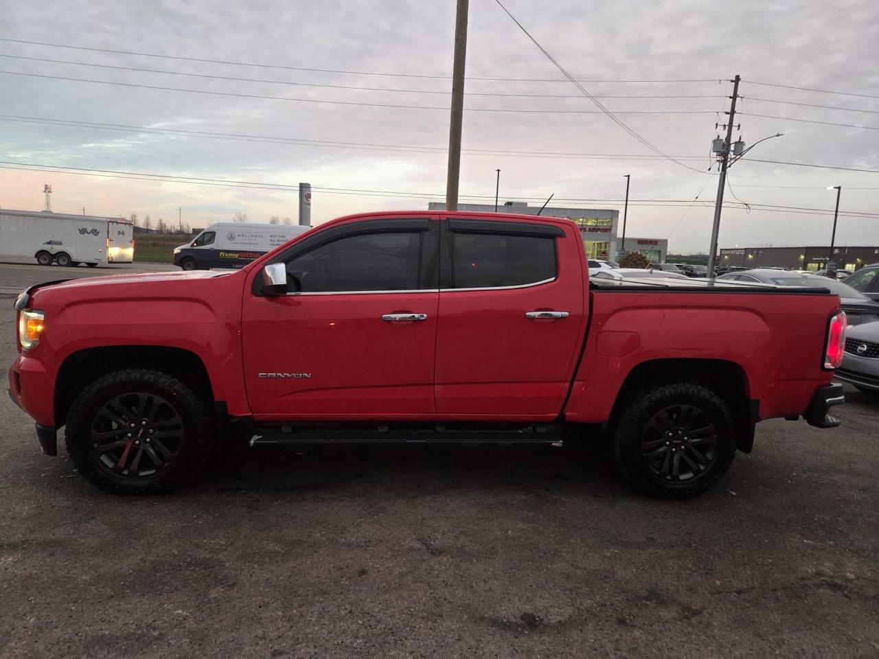 2018 GMC Canyon 2WD SLT, CREW CAB, SHORT BOX, DIESEL, CERTIFIED - Photo #2