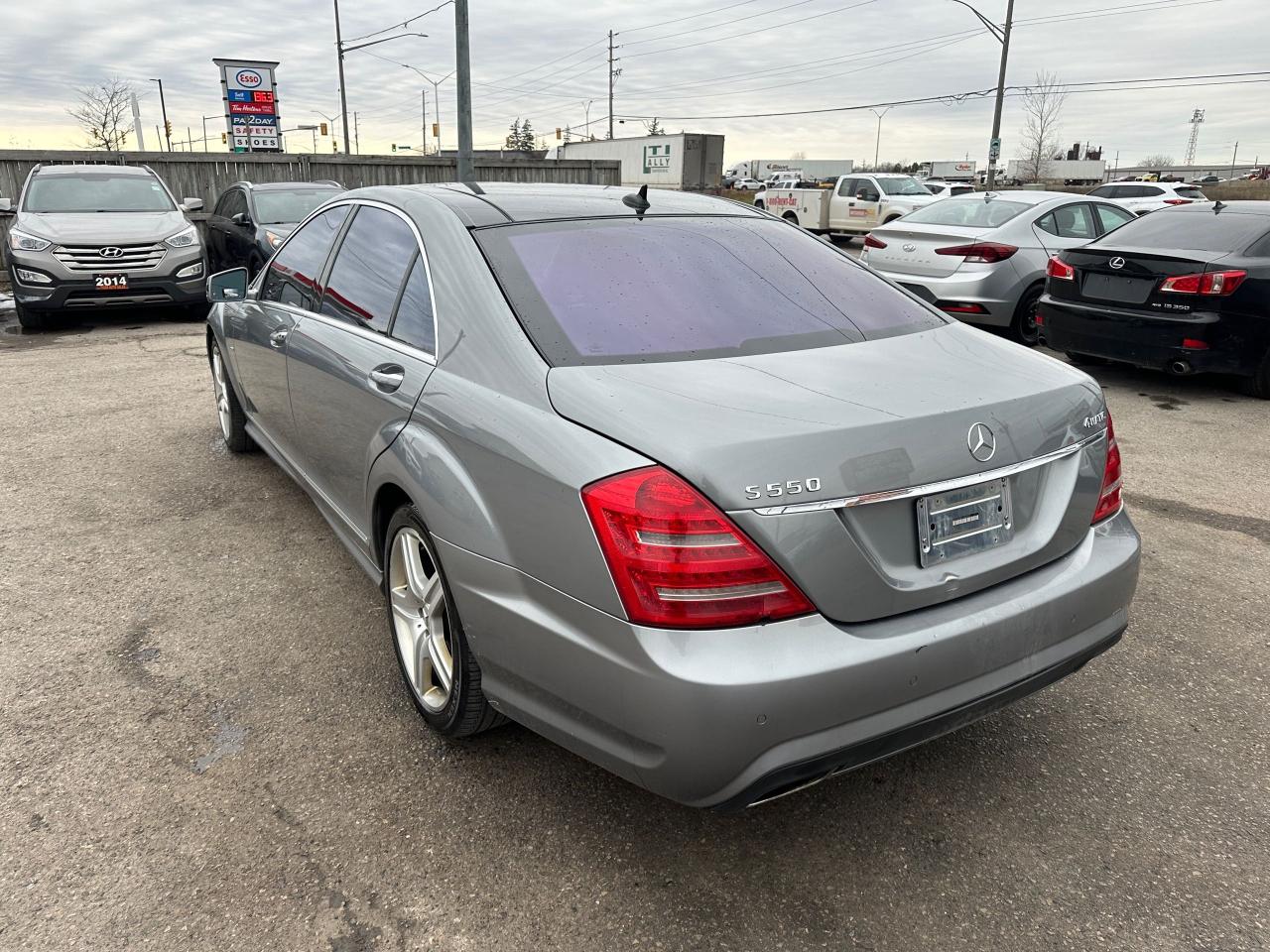 2012 Mercedes-Benz S-Class S 550, 4MATIC, LOADED, V8, AS IS SPECIAL Photo2