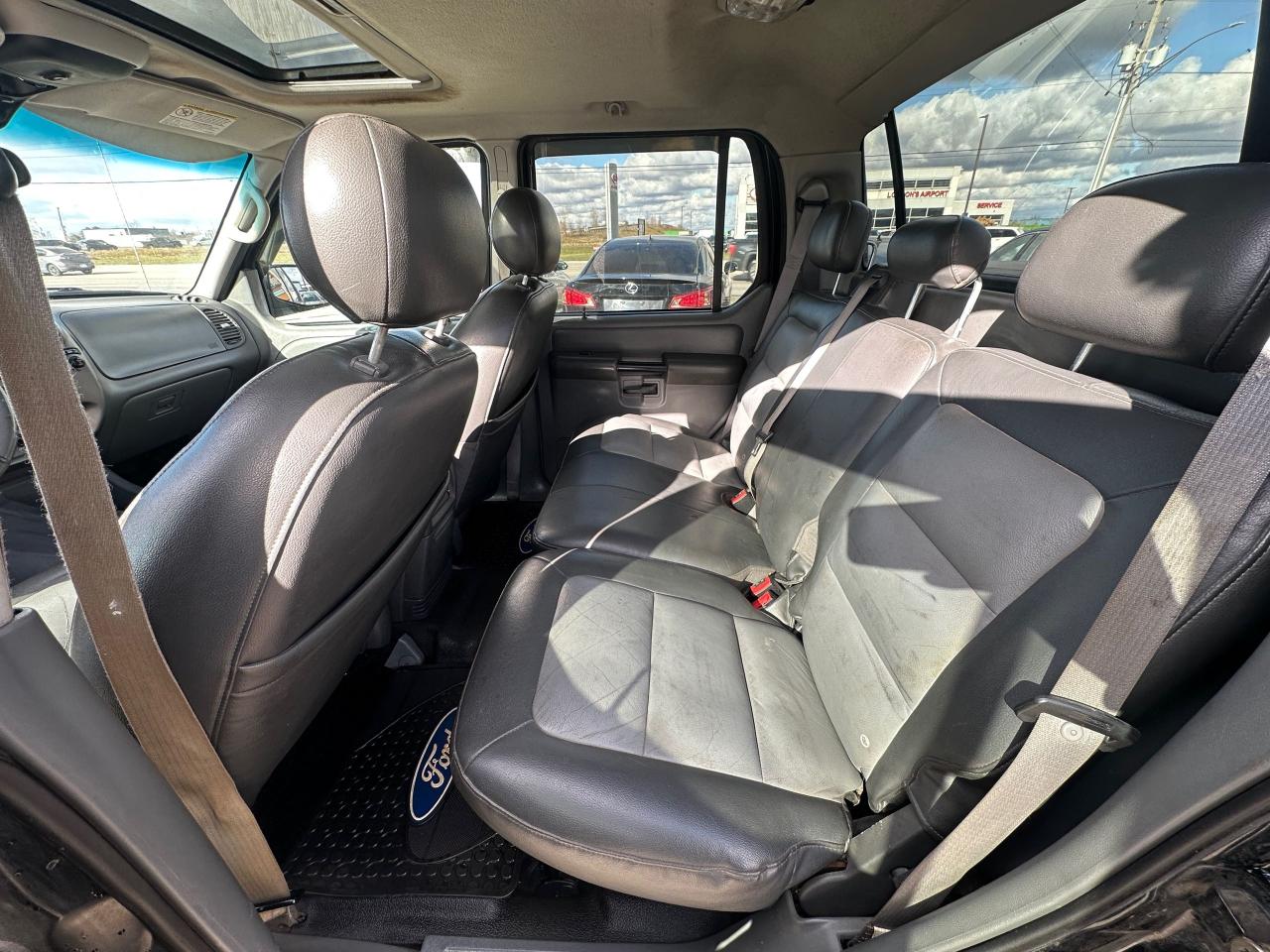 2005 Ford Explorer Sport Trac XLT, LEATHER, 4X4, CREW CAB, GREAT SHAPE, CERT - Photo #11