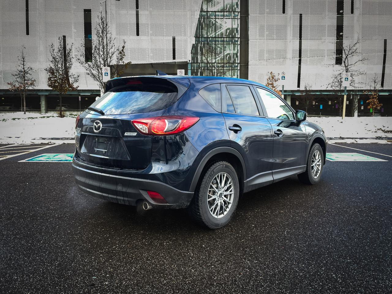 2016 Mazda CX-5 GS AWD | CLEAN TITLE | - Photo #4