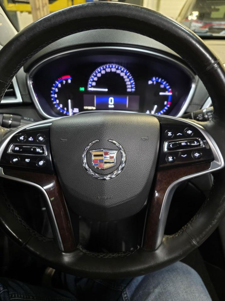 2014 Cadillac SRX Luxury Package - Photo #8