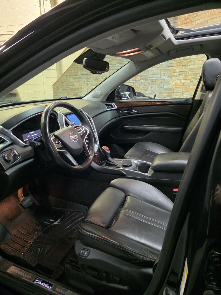 2014 Cadillac SRX Luxury Package Photo4